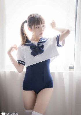 年轻漂亮的儿媳