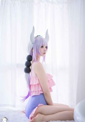 2021女士邀请函3