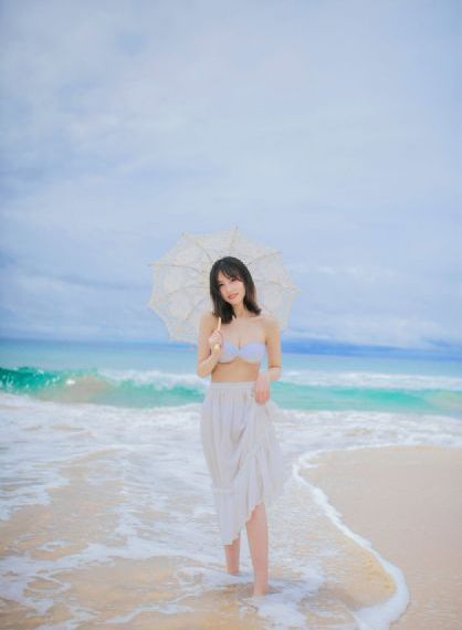 春潮烂熳海棠红