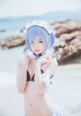 《私藏浪漫》电视剧