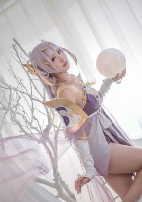 年轻后妈